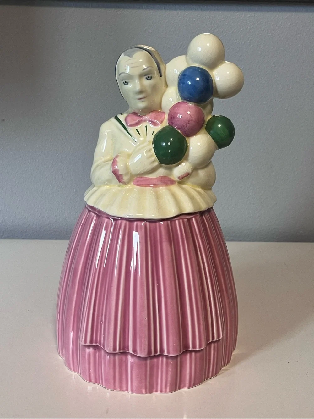 Vintage Pottery Guild of America Balloon Lady Ceramic Cookie Jar 1940's 11.5”